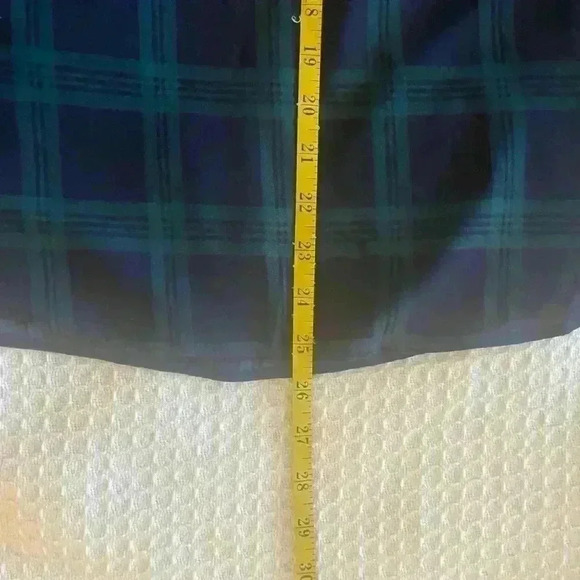 J. Crew Navy & Green Tartan Plaid Lightweight Long Sleeved Blouse Size Medium - Picture 7 of 10